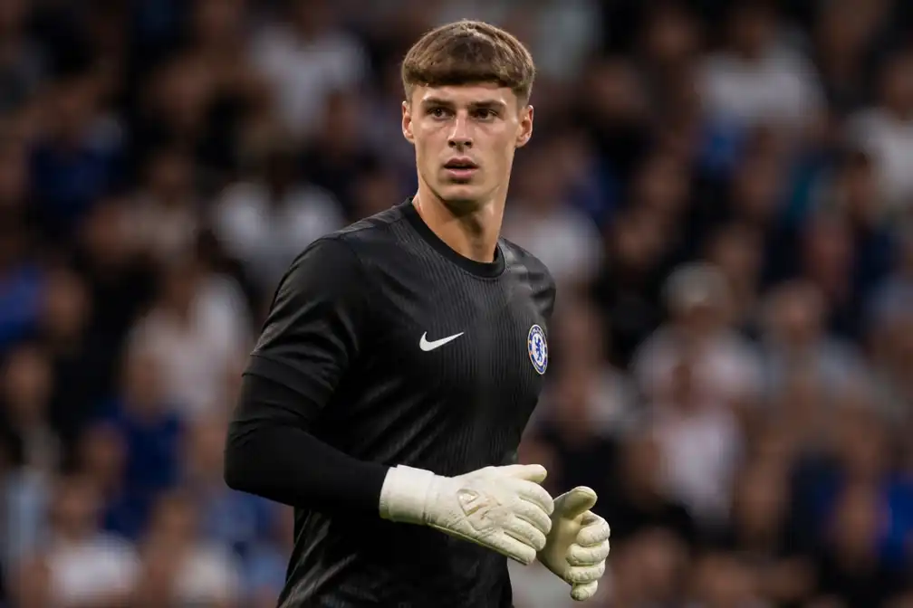 Mike Penders maakt Premier League-debuut bij Chelsea, Alonso ziet gelijkenissen met Courtois