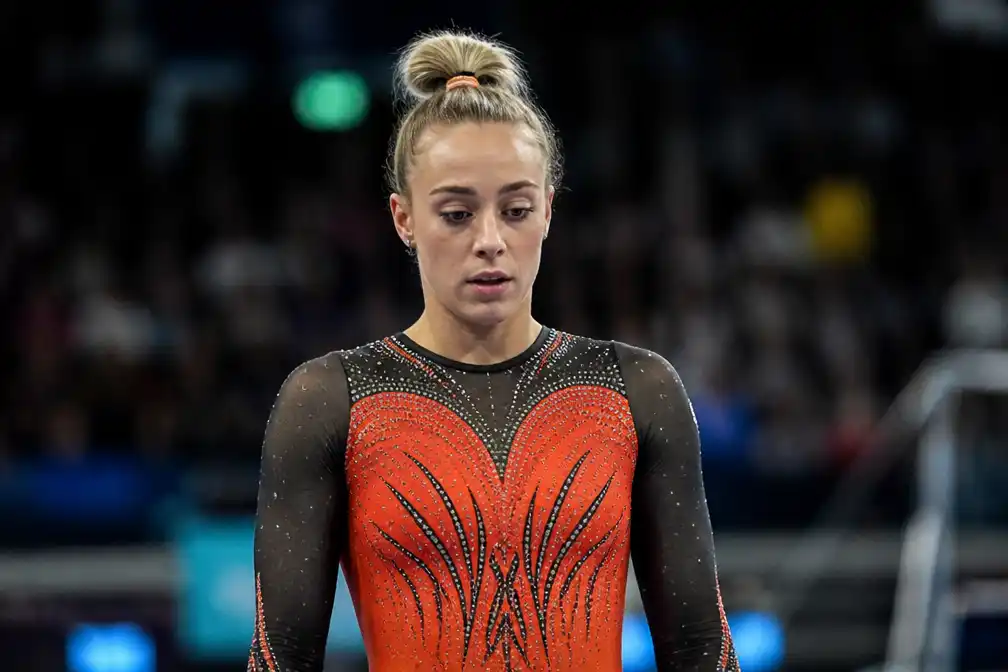 Naomi Visser elfde in meerkampfinale WK Rotterdam, goud voor Skye Blakely