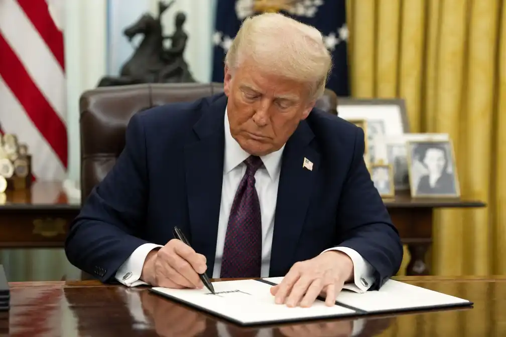 Trump laat Justitie preventief rechtszaak aanspannen om uitslag midterms in Alaska