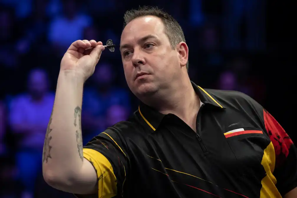 Huybrechts op achtervolgen aangewezen tegen Bunting op EK darts in Dortmund