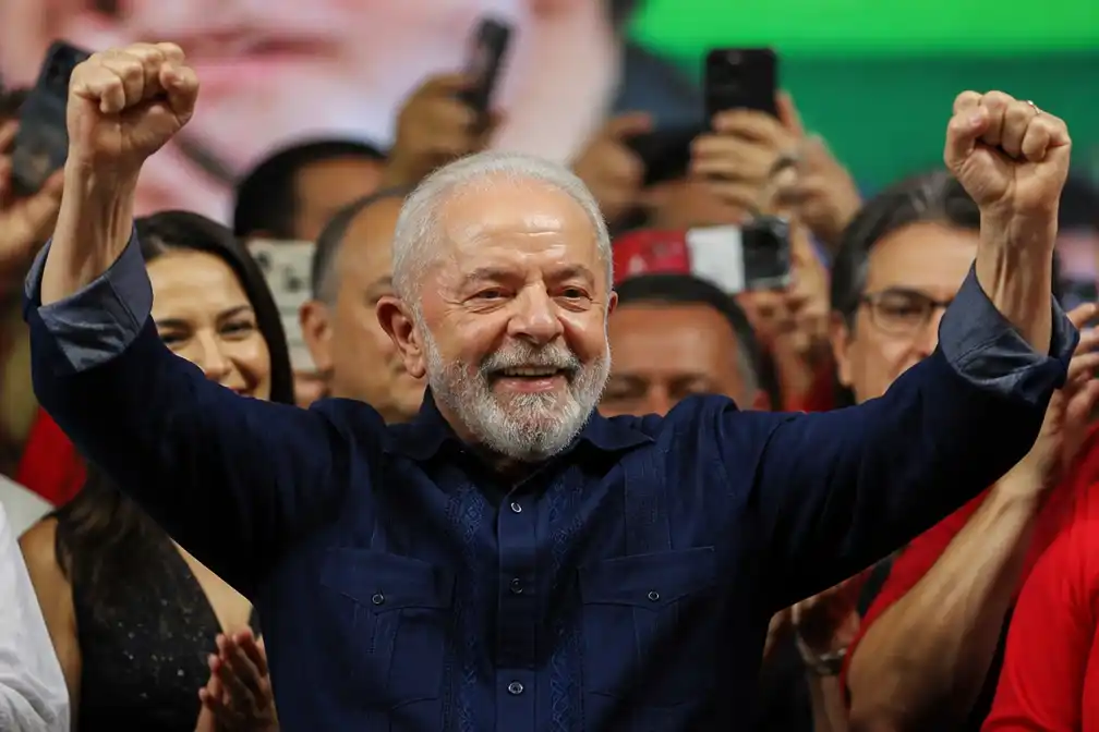 Lula wint vierde ambtstermijn in Brazilië na comeback tegen Flávio Bolsonaro