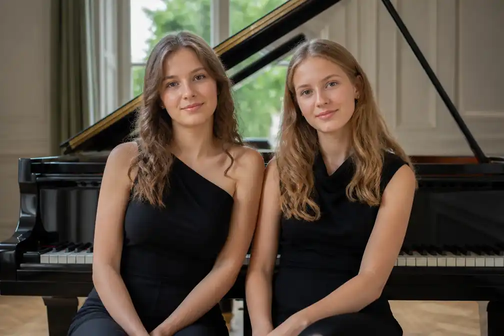 Pianoduo C-Sisters uit Keerbergen brengt tweede album uit bij label Etcetera