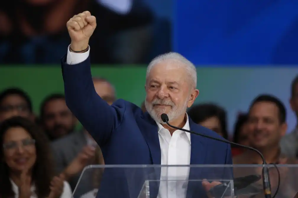 Lula herkozen tot president van Brazilië, nederlaag voor Flávio Bolsonaro