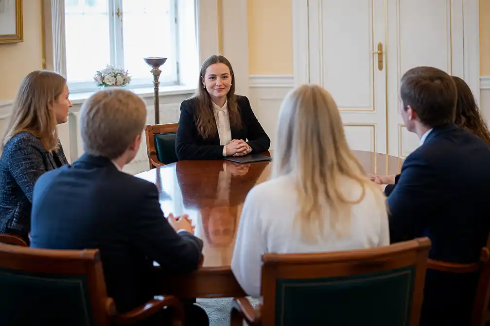 Kroonprinses Ingrid Alexandra (22) verricht eerste solotaken in Oslo