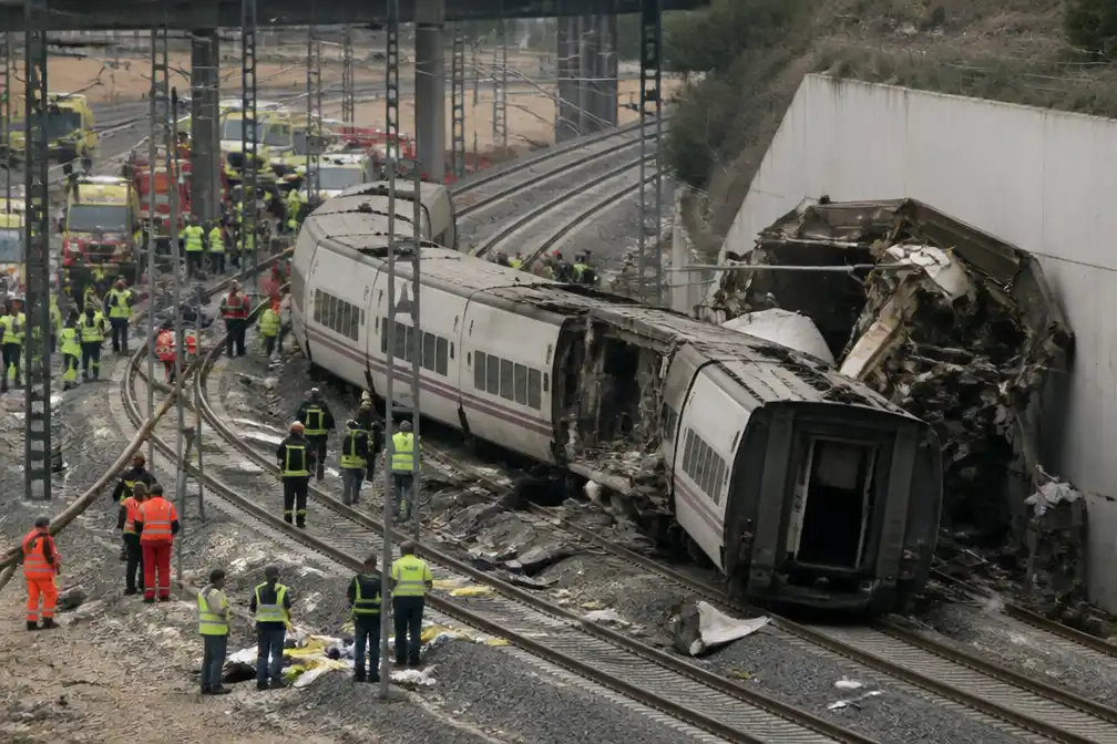 Spanje rouwt na treinramp bij Toledo met minstens 68 doden
