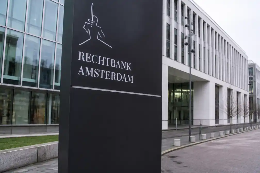 Rechtbank Amsterdam mag Booking Holdings en Agoda betrekken in massaclaim