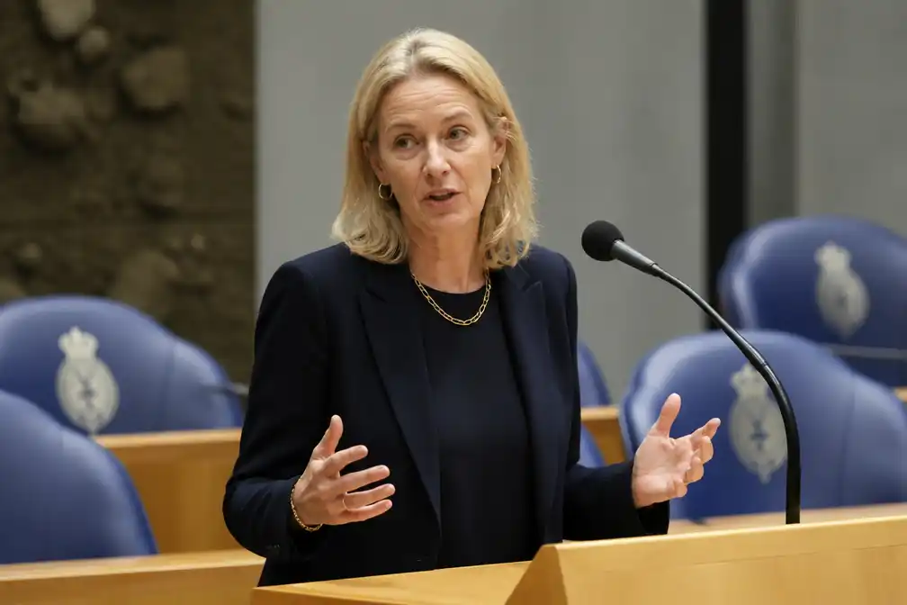 Nederland maakt afbouw van fossiele brandstoffen prioriteit op klimaattop COP31