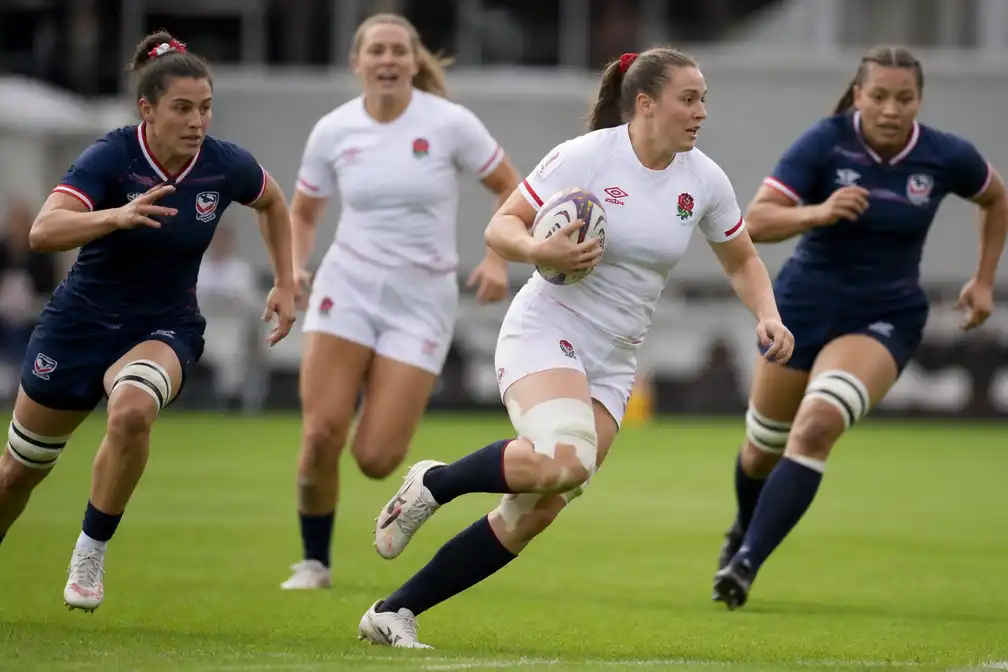 Engeland verslaat de VS met 55-12 in WXV en houdt reeks van 35 jaar intact
