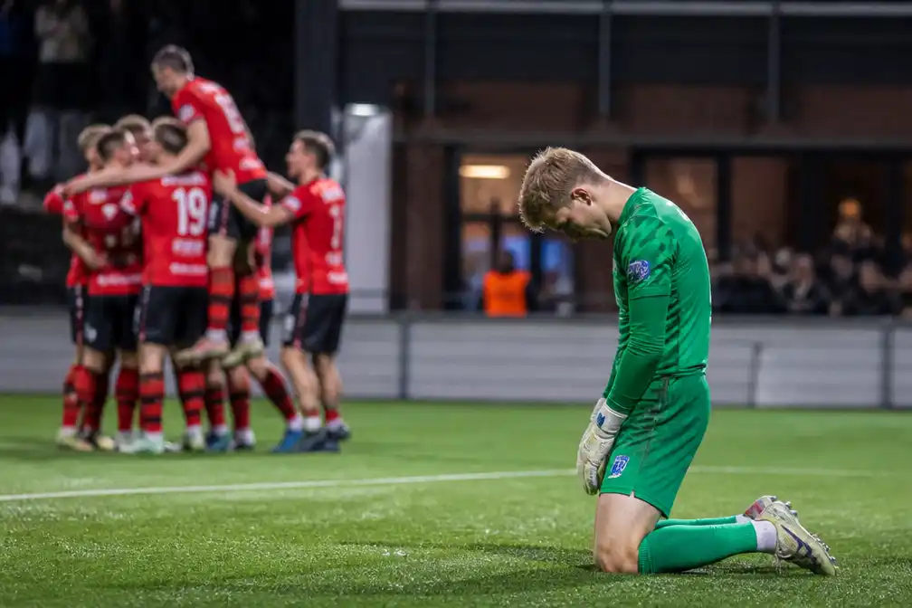 Helmond Sport wint derby van FC Eindhoven na comeback van 0-2