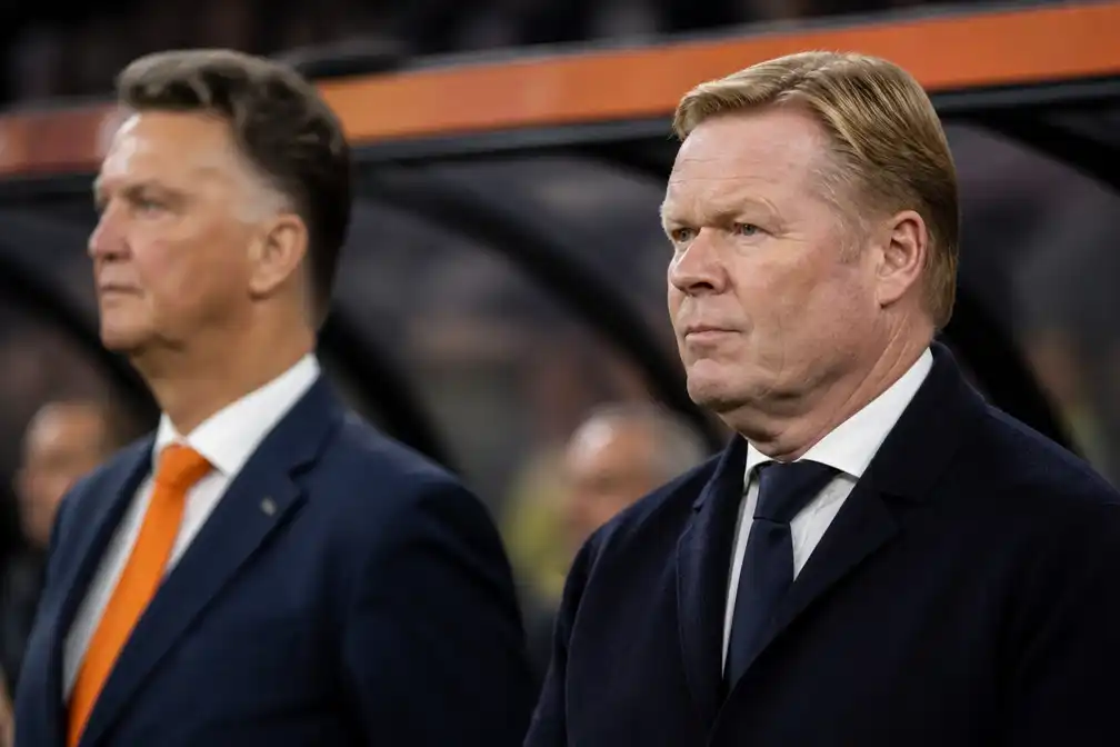 Columnist Mossou hekelt Koeman als mindere van Van Gaal bij Oranje
