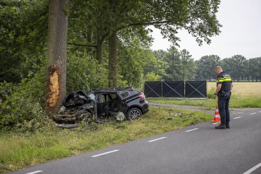 Vier doden en twee gewonden bij verkeersongeval in Heibloem