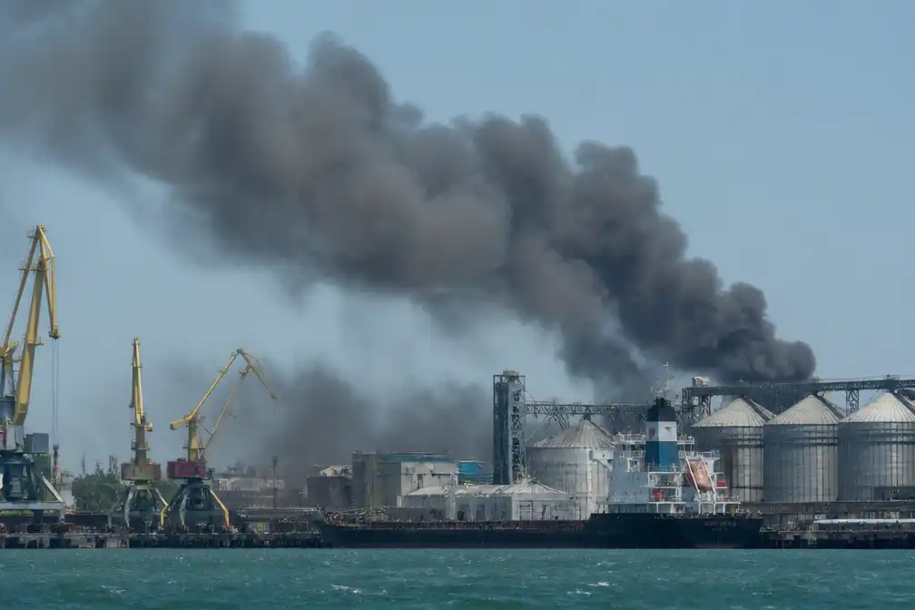 Drie doden bij Russische aanvallen op schepen in Zwarte Zee en zuiden Oekraïne