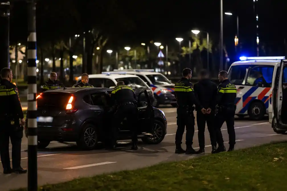 Twee Rotterdammers aangehouden na poging tot ontvoering in Amsterdam