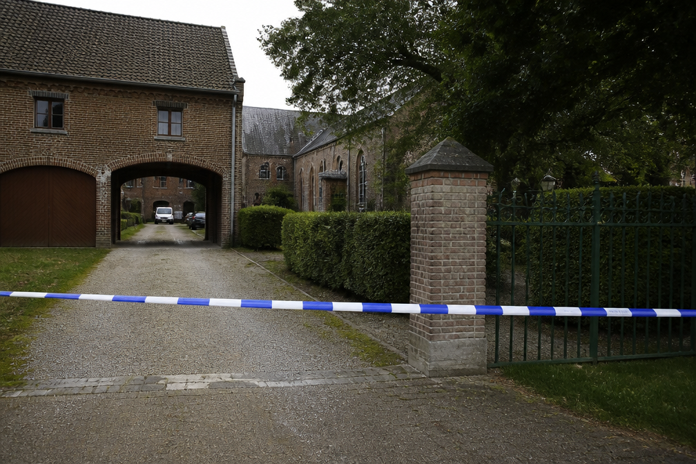 Bejaarde man gewond bij gewelddadige inbraak in voormalige abdij in Grazen