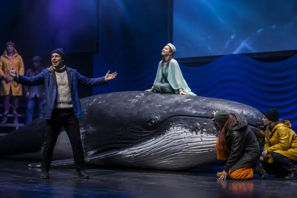 Satirische musical over gestrande walvis Timmy gaat in première in Hamburg