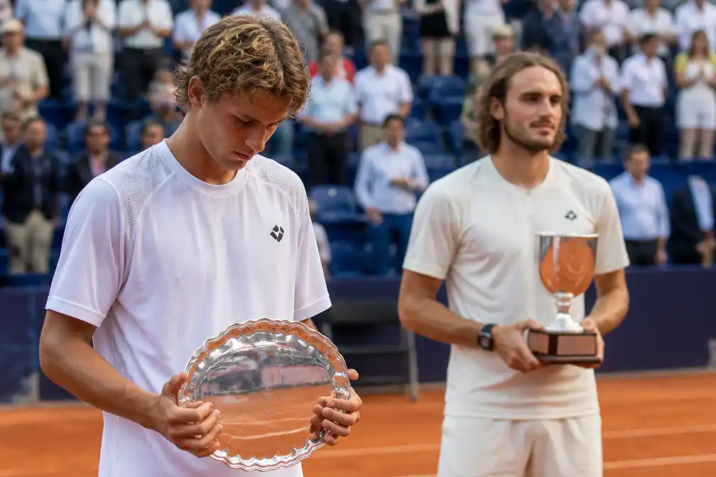 Collignon verliest eerste ATP-finale van Tsitsipas in Gstaad