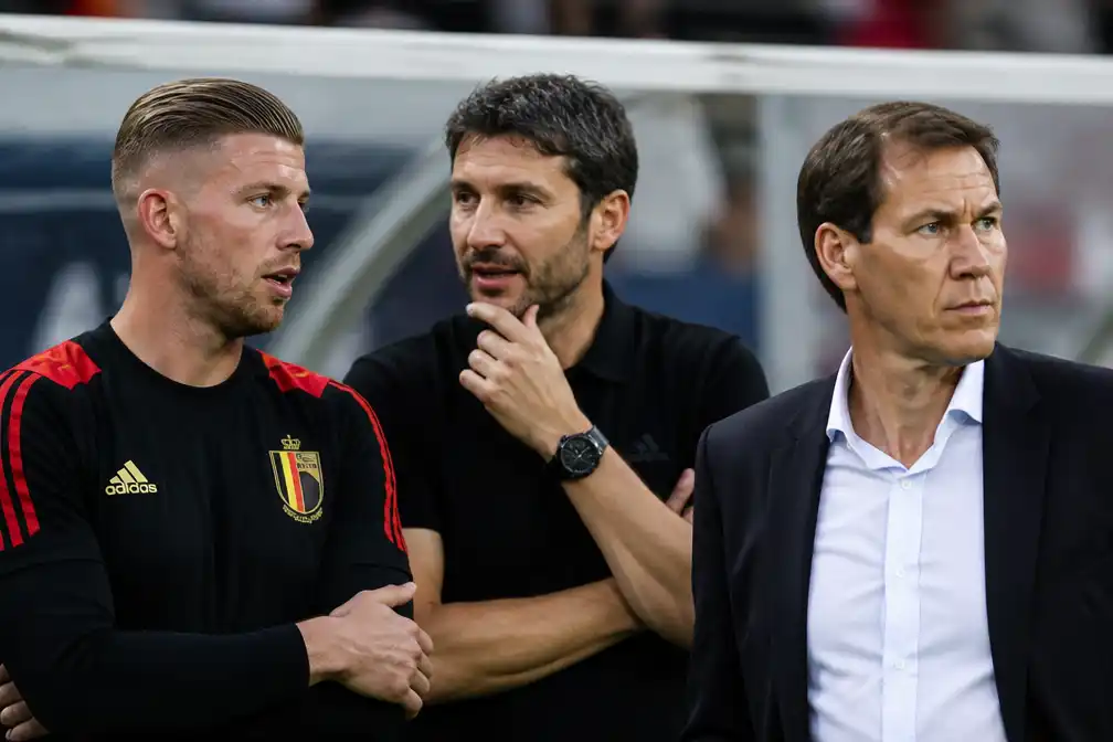 Alderweireld pleit voor Van Bommel als nieuwe bondscoach België