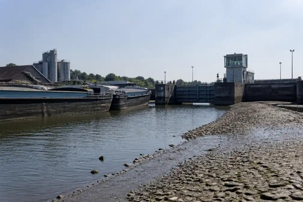 Haven van Deventer vanaf zaterdag voor onbepaalde tijd dicht door laag waterpeil IJssel