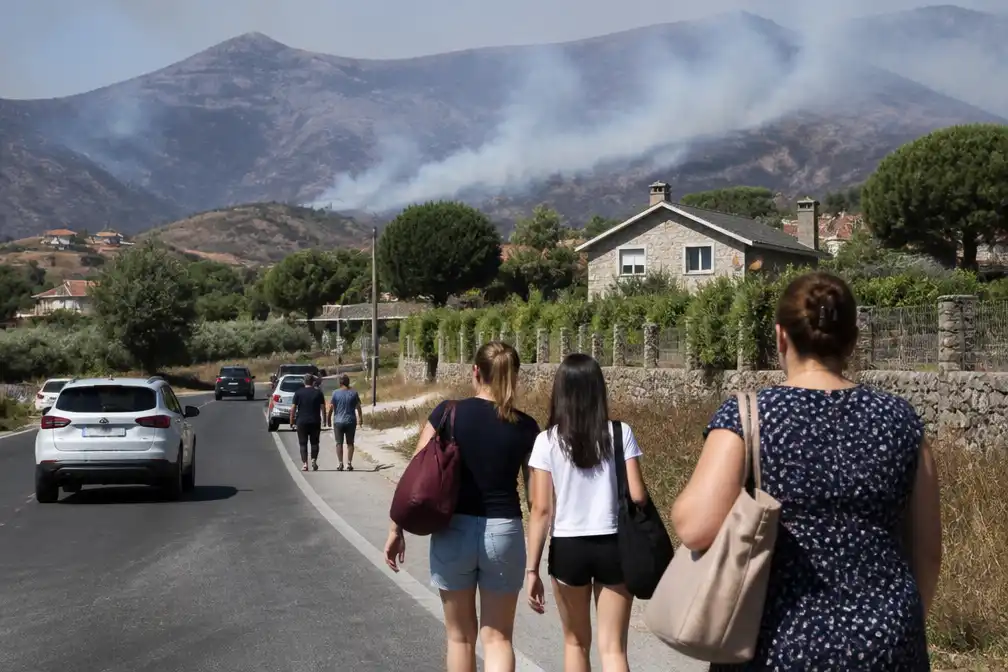 Spanje trekt evacuatiebevel in voor bosbrand bij Ávila, inwoners keren terug
